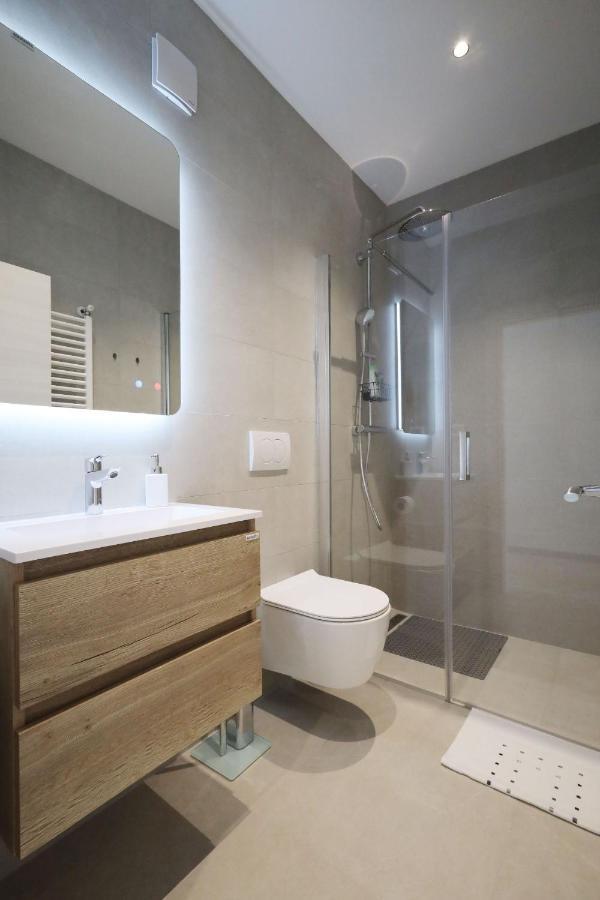 Apartments Maestral Медулин Екстер'єр фото