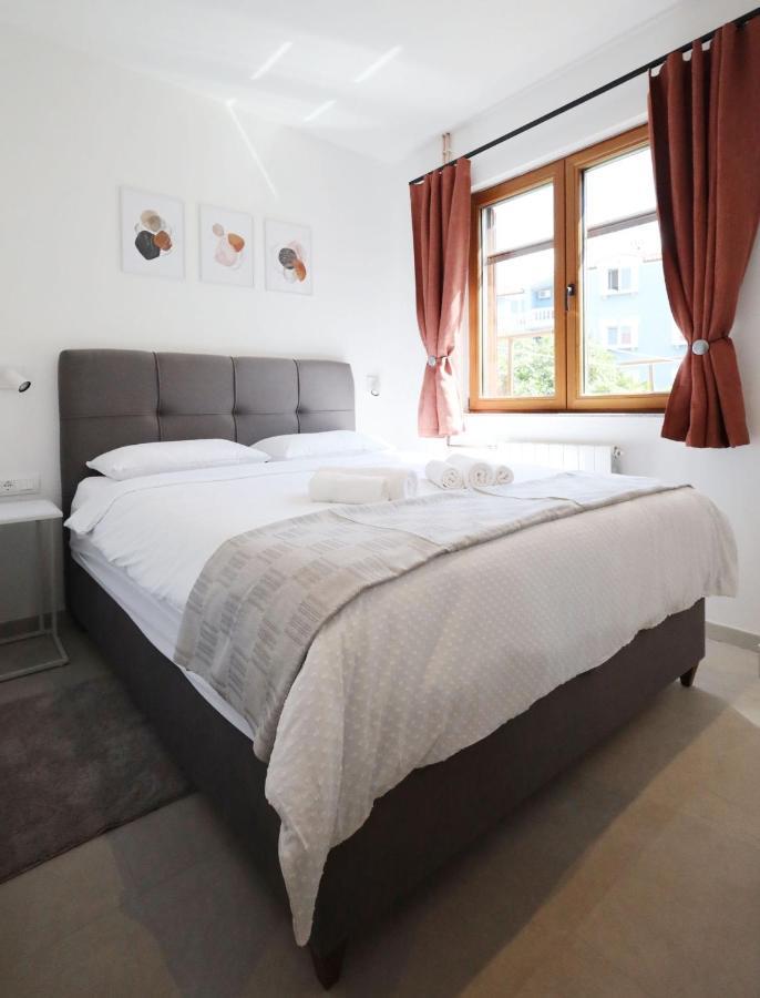 Apartments Maestral Медулин Екстер'єр фото